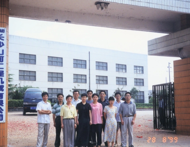 27-let-sunward