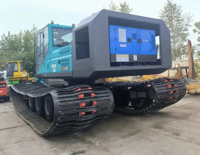 sunward-swe210-4-v-1-ekskavator-kran-svarochnyj-post-bolotohod